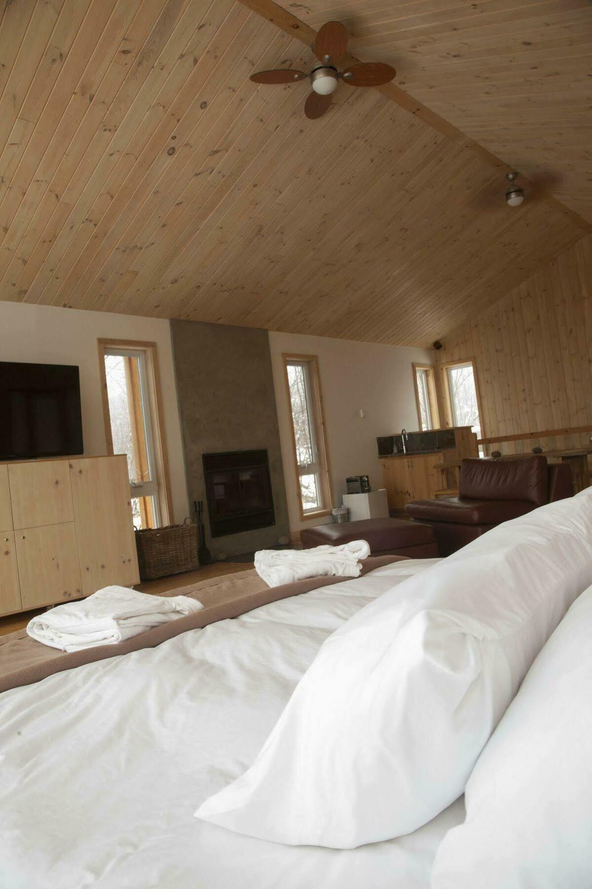 Eco Spa Highland Grenville-Sur-La-Rouge Exterior foto