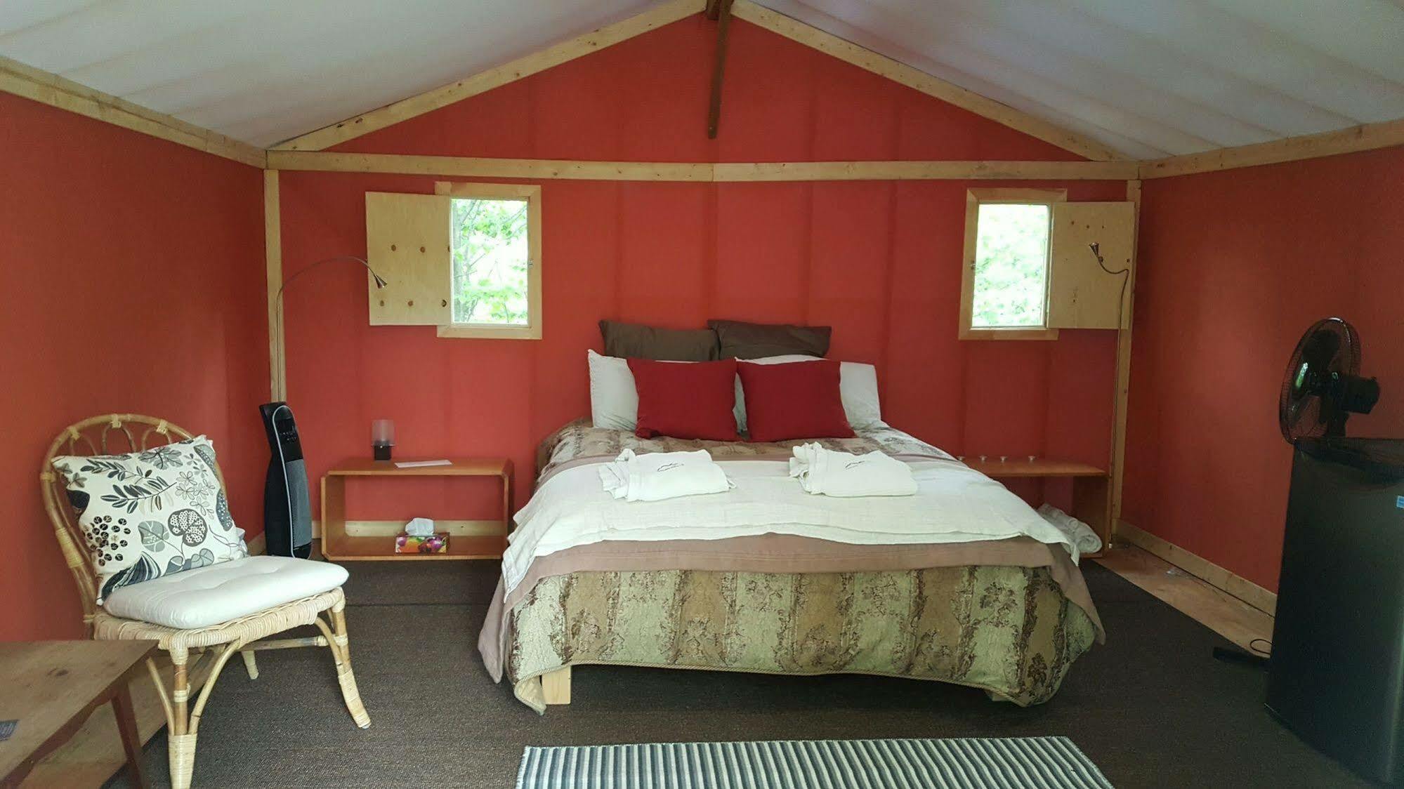 Eco Spa Highland Grenville-Sur-La-Rouge Exterior foto